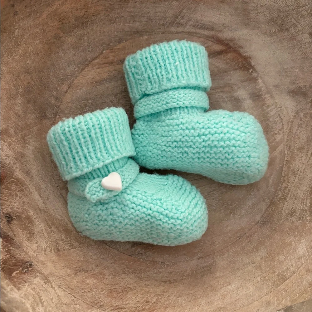 🎀👼 Vintage Knitted Handmade Baby Booties